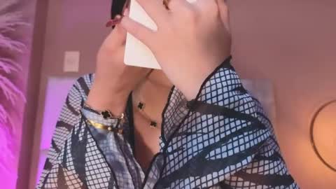 Luna Aspen online show from 04/22/26, 06:42