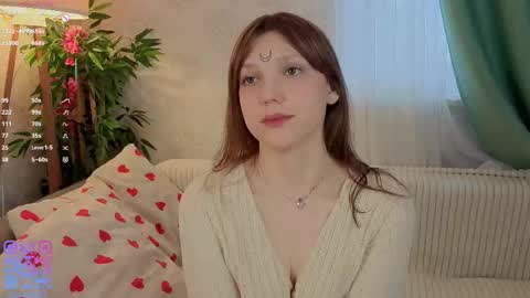 Luna online show from 11/03/25, 06:14