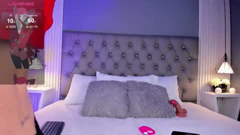 Luna  online show from 11/26/25, 05:25