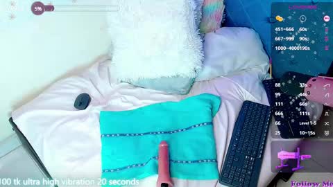 Snapshot of lunacandyy1323 chatting on 03/07/25, 07:05 Luna online show from 03/07/25, 07:05