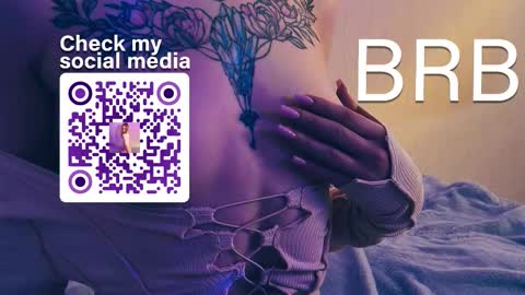 Snapshot of lunacyy chatting on 12/13/25, 07:53 Britney online show from 12/13/25, 07:53