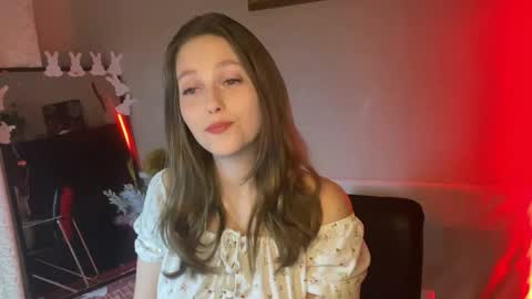 lunafeather online show from 04/06/26, 05:58