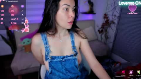Luna online show from 05/28/26, 04:21