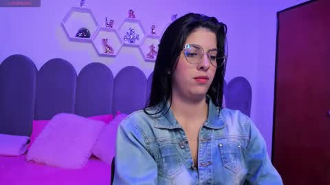 Luna Gomez online show from 12/16/25, 02:05