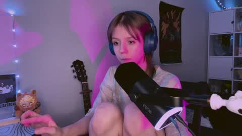 luna online show from 04/06/26, 08:21