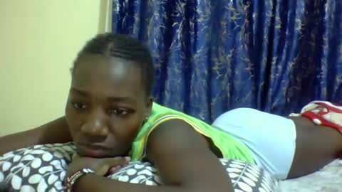 Snapshot of lunah_kitty chatting on 04/07/26, 04:57 lunah_kitty online show from 04/07/26, 04:57