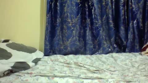 Snapshot of lunah_kitty chatting on 04/11/26, 08:35 lunah_kitty online show from 04/11/26, 08:35