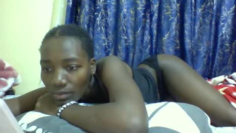 Snapshot of lunah_kitty chatting on 04/13/26, 08:47 lunah_kitty online show from 04/13/26, 08:47