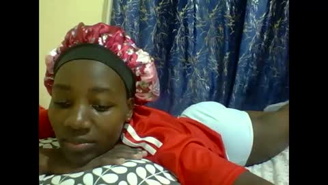 Snapshot of lunah_kitty chatting on 05/01/26, 06:34 lunah_kitty online show from 05/01/26, 06:34