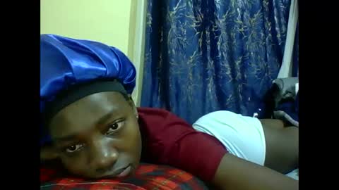 Snapshot of lunah_kitty chatting on 05/18/26, 03:24 lunah_kitty online show from 05/18/26, 03:24