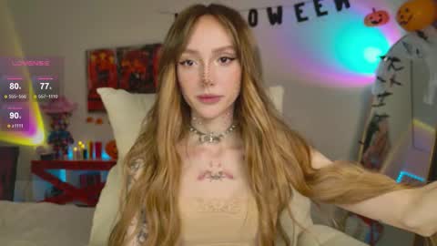 Luna online show from 10/28/25, 12:14