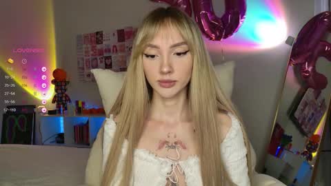 Luna online show from 11/20/25, 11:04