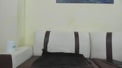 Luna online show from 12/23/25, 08:34