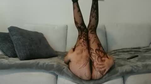 Snapshot of lunakai0007 chatting on 12/13/25, 07:53 New GAL online show from 12/13/25, 07:53