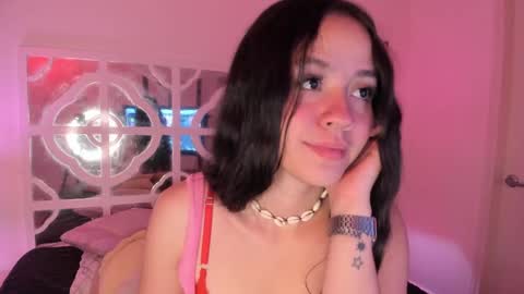 Snapshot of lunalasman chatting on 01/27/25, 12:26 Luna Lasman online show from 01/27/25, 12:26