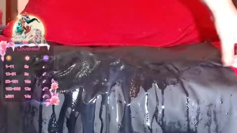 LUNA online show from 12/31/24, 12:25