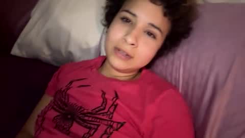 lunaloopzz online show from 04/18/26, 02:26