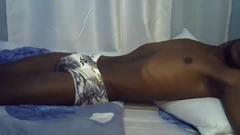 Snapshot of lunalove22_ chatting on 09/18/25, 03:08 lunalove22_ online show from 09/18/25, 03:08