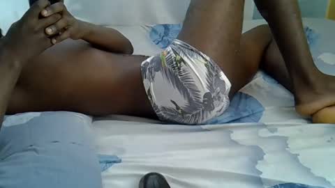 Snapshot of lunalove22_ chatting on 09/19/25, 06:48 lunalove22_ online show from 09/19/25, 06:48