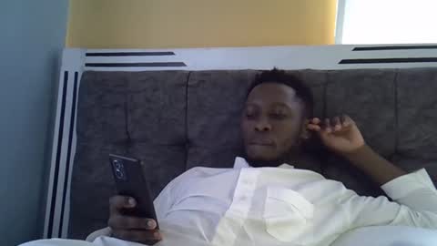 Snapshot of lunalove22_ chatting on 11/09/25, 05:28 lunalove22_ online show from 11/09/25, 05:28