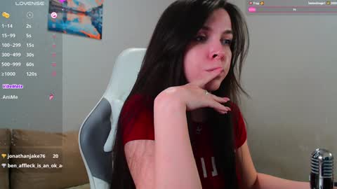 Luna online show from 12/08/24, 12:18