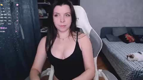 Luna online show from 07/28/26, 07:39