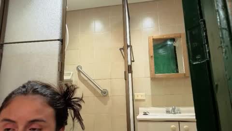 lunaluxe1001 online show from 02/10/26, 02:21