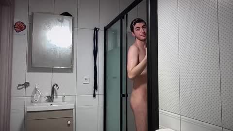 LunaPica online show from 01/01/25, 04:07