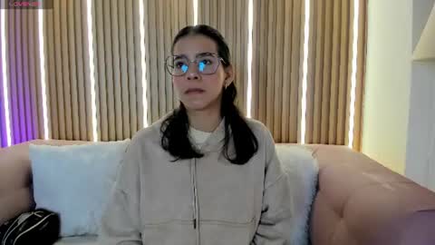 Snapshot of lunamillers_ chatting on 07/01/26, 04:14 lunamillers_ online show from 07/01/26, 04:14