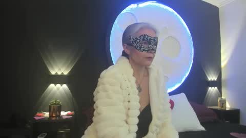 lunamisteriosa_ online show from 09/20/25, 11:55