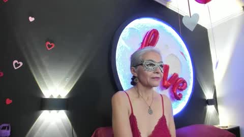 Snapshot of lunamisteriosa_ chatting on 02/16/26, 12:12 lunamisteriosa_ online show from 02/16/26, 12:12