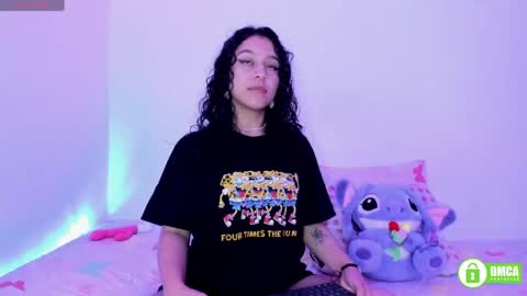 Snapshot of lunamoonroe chatting on 04/09/26, 02:55 Luna Monroe online show from 04/09/26, 02:55