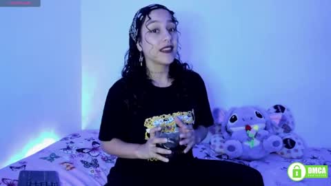 Snapshot of lunamoonroe chatting on 04/26/26, 03:48 Luna Monroe online show from 04/26/26, 03:48