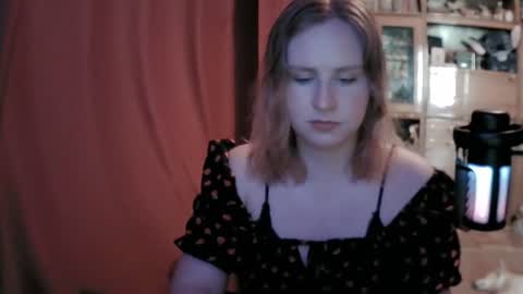 Snapshot of lunamystique_ chatting on 06/10/26, 11:20 lunamystique_ online show from 06/10/26, 11:20