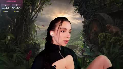 Luna  next streams Mon Fri Sat Sun 8pm-5am gmt0 online show from 10/27/25, 08:24