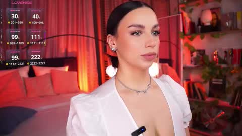 Luna  next streams Mon Fri Sat Sun 8pm-5am gmt0 online show from 11/16/25, 08:58