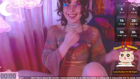 Luna online show from 12/14/25, 01:38