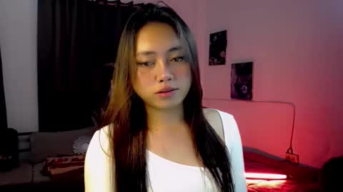 Luna online show from 04/20/26, 04:43