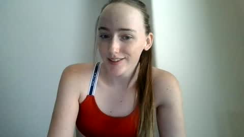 Snapshot of lunapixie2020 chatting on 06/30/26, 10:00 lunapixie2020 online show from 06/30/26, 10:00