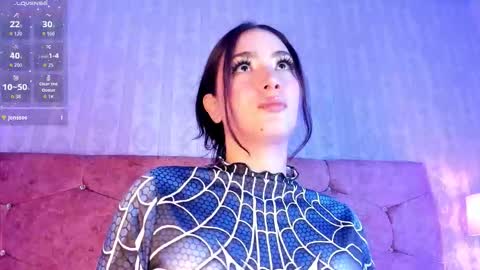 Luna  online show from 10/28/25, 08:33