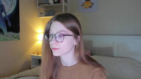 Snapshot of lunar_sofia chatting on 01/10/25, 07:57 Sofia online show from 01/10/25, 07:57