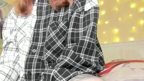 Snapshot of lunar_sofia chatting on 01/13/25, 09:41 Sofia online show from 01/13/25, 09:41