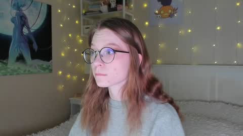 Snapshot of lunar_sofia chatting on 01/26/25, 03:06 Sofia online show from 01/26/25, 03:06