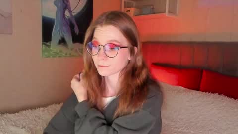 Snapshot of lunar_sofia chatting on 02/04/25, 10:54 Sofia online show from 02/04/25, 10:54