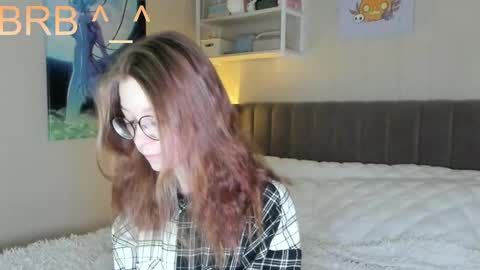 Snapshot of lunar_sofia chatting on 02/26/25, 05:50 Sofia online show from 02/26/25, 05:50