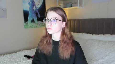 Snapshot of lunar_sofia chatting on 02/27/25, 04:32 Sofia online show from 02/27/25, 04:32