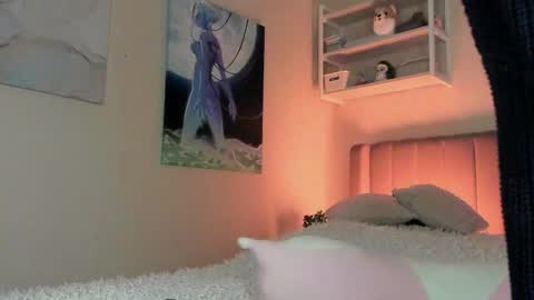 Sofia online show from 11/08/25, 02:28