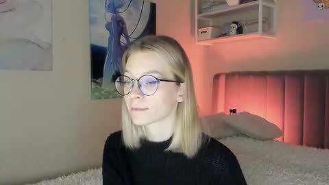 Sofia online show from 11/24/25, 02:28