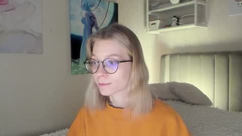 Sofia online show from 11/27/25, 03:47