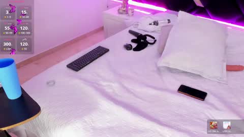 Lia 3 online show from 04/22/26, 10:44